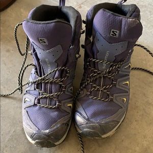 Salomon hiking shoes